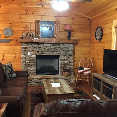 Mountain Blessings Villa Pigeon Forge Bagian luar foto
