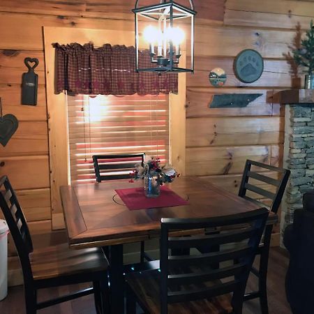 Mountain Blessings Villa Pigeon Forge Bagian luar foto