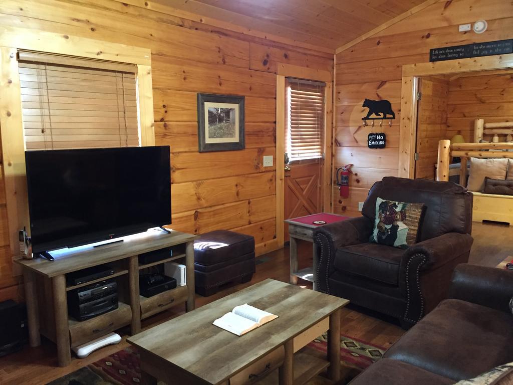 Mountain Blessings Villa Pigeon Forge Bagian luar foto