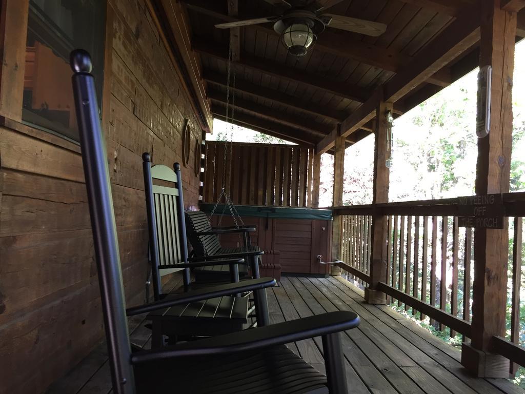 Mountain Blessings Villa Pigeon Forge Bagian luar foto